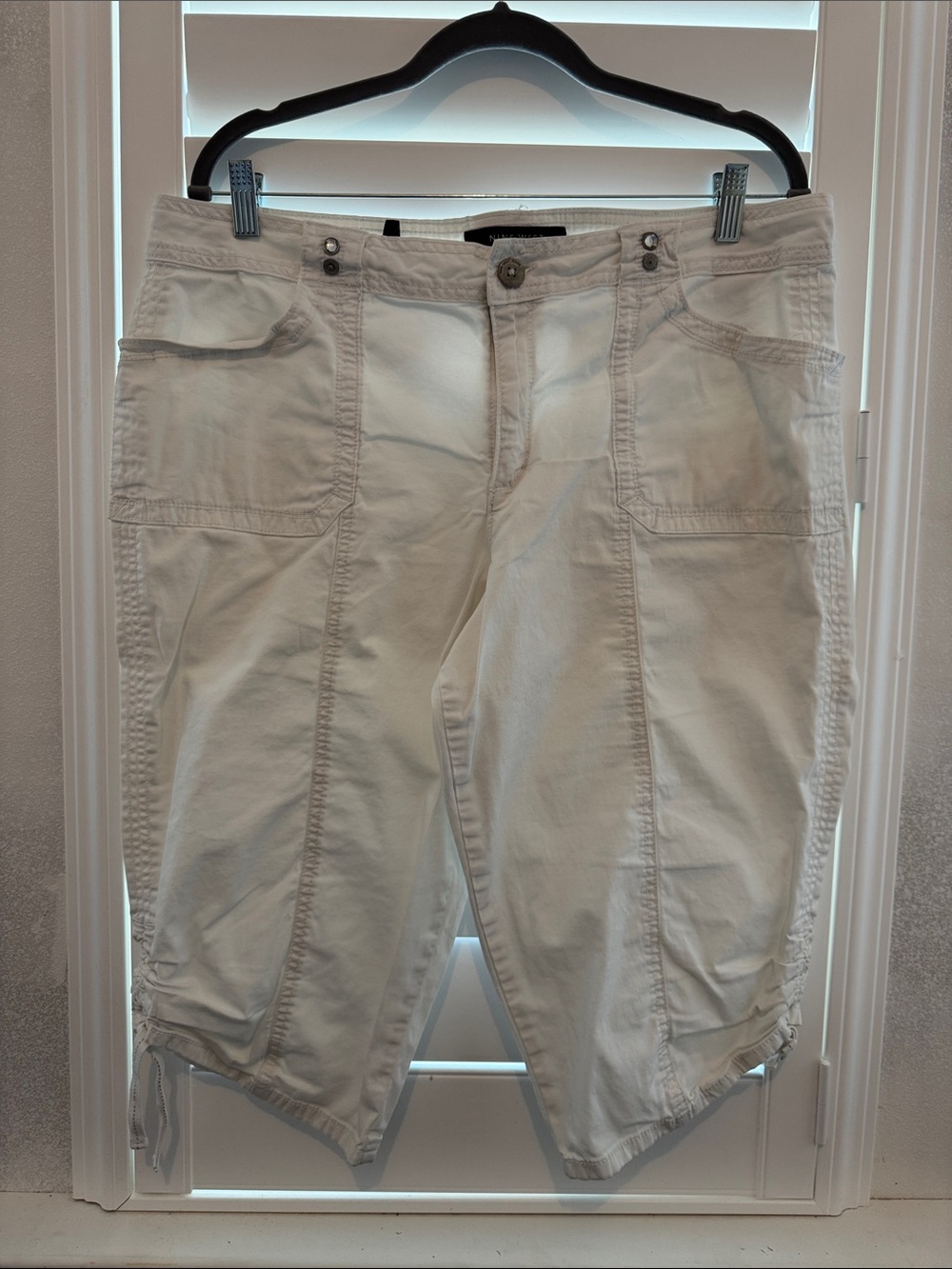 Nine West White Jeans with Branded Waist Label